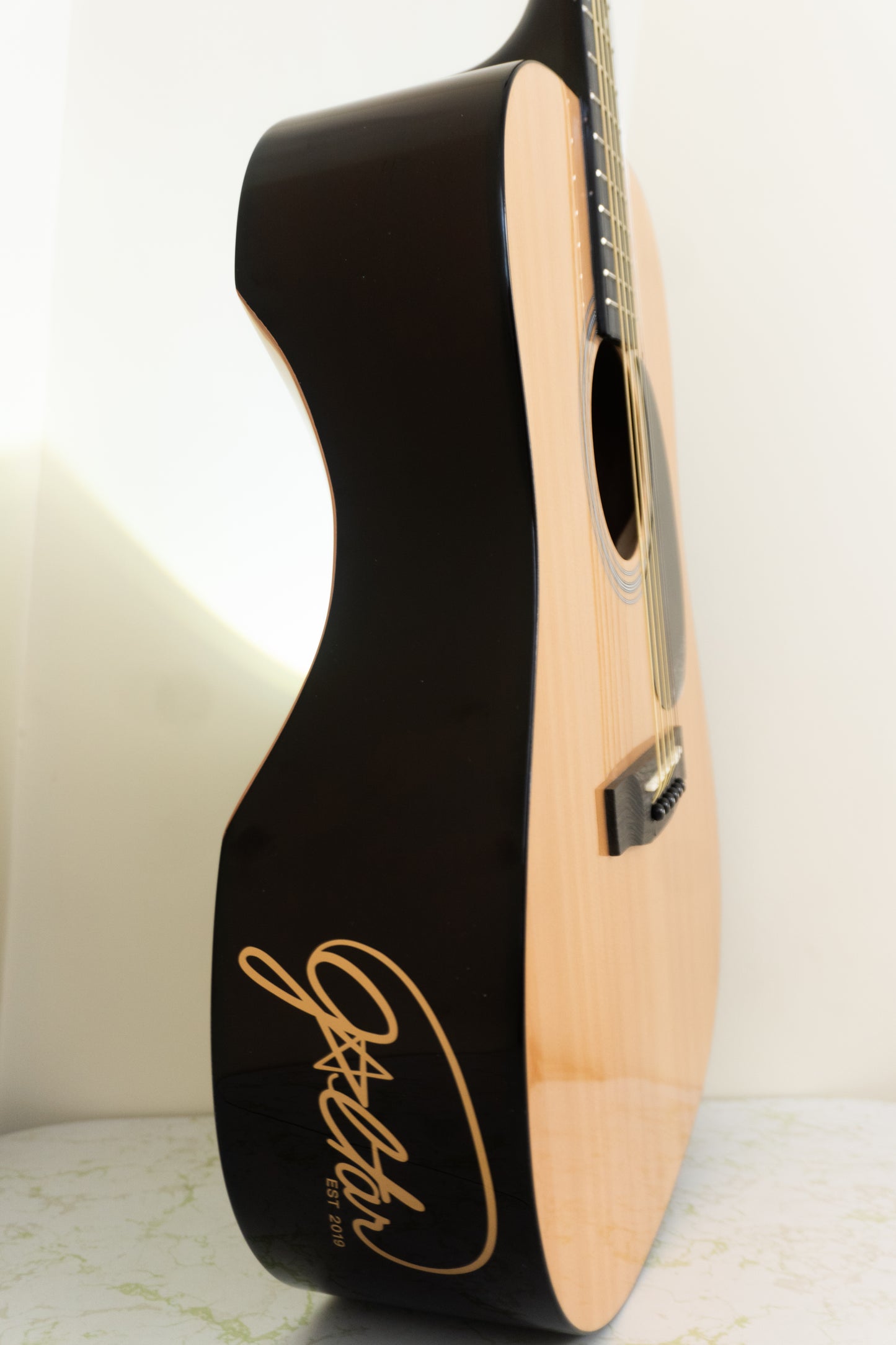 Standard Guitar